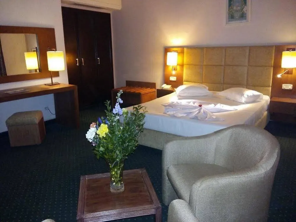 Hotel Ibn Khaldoun Tunis