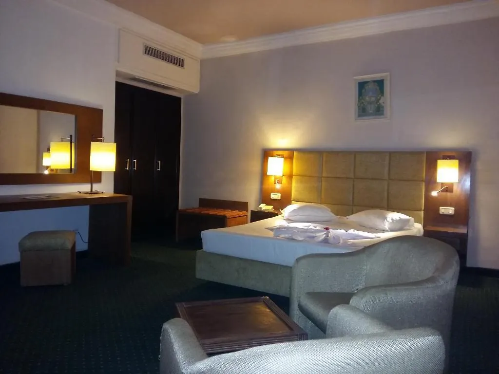 Hotel Ibn Khaldoun Tunis
