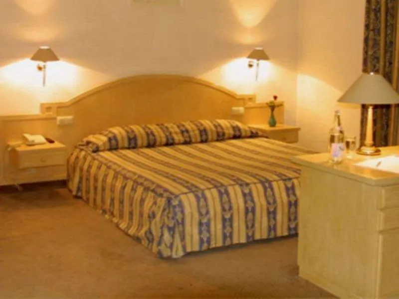 Hotel Ibn Khaldoun Tunis
